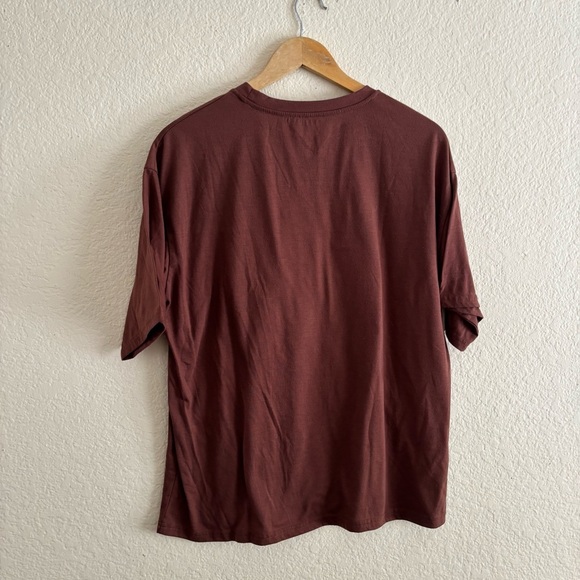 SHEIN Brown Short Sleeve Tee with Graphic Print - Picture 2 of 5